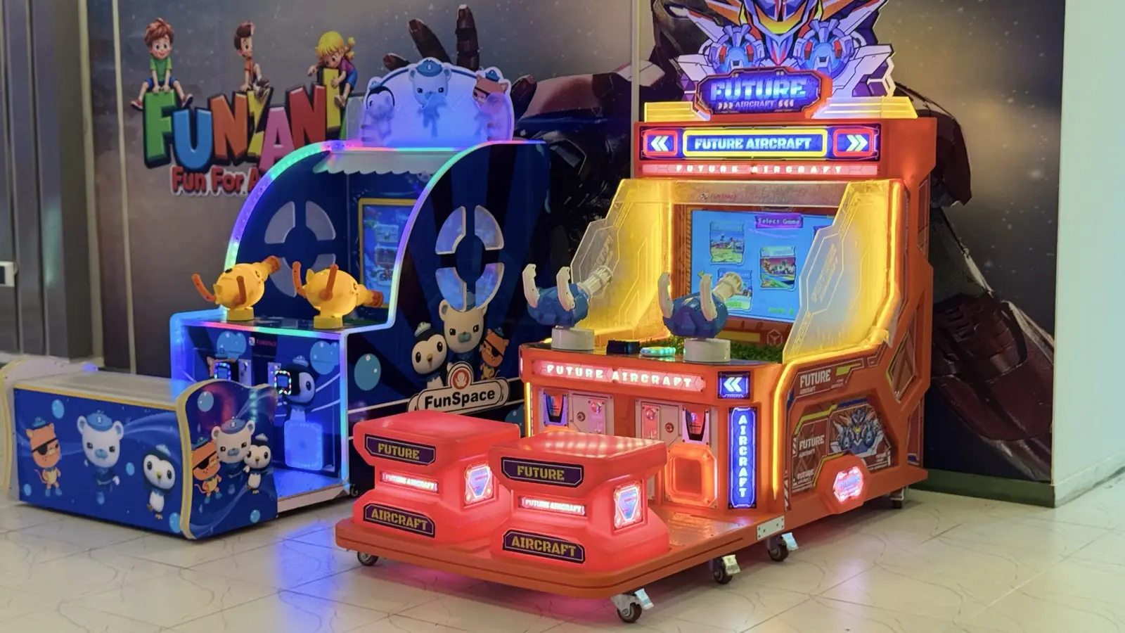 Character arcade cabinet at Funzania