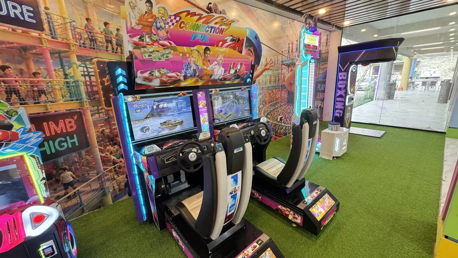 Wide view of the Funzania arcade floor